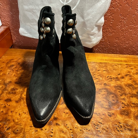 SAM EDELMAN BOOTIE - Picture 2 of 4